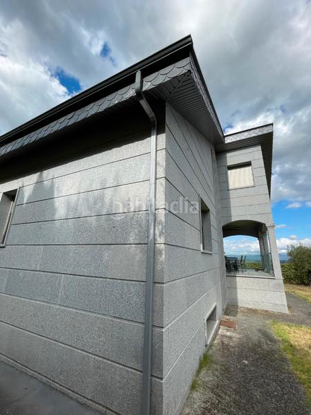 Foto d4227641-64a2-4361-8e71-abfb61eda7fc. Chalet in carretera piñor 53 in A Carballeira Ourense