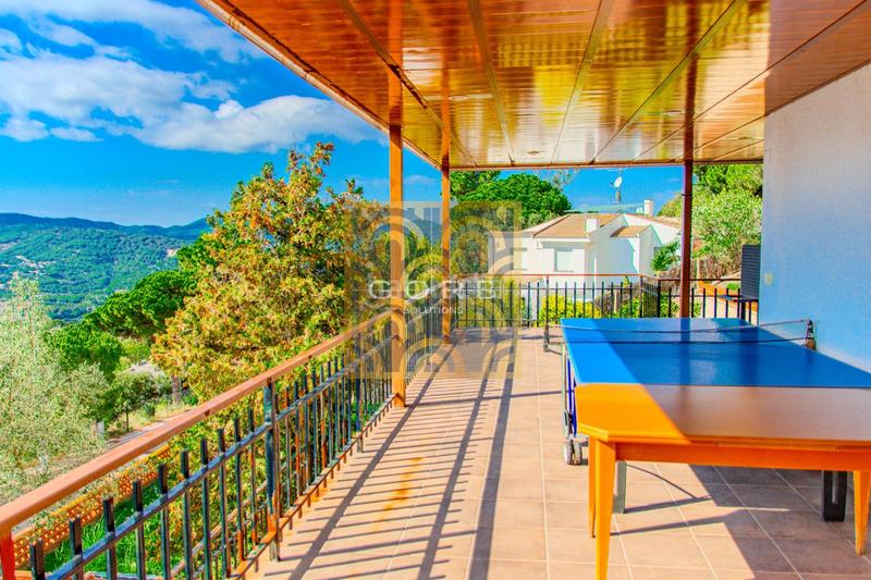 Foto 14c22099-29c5-4218-a7fe-facf19c77dcd. Chalet avec chauffage parking piscine dans Argentona est Argentona