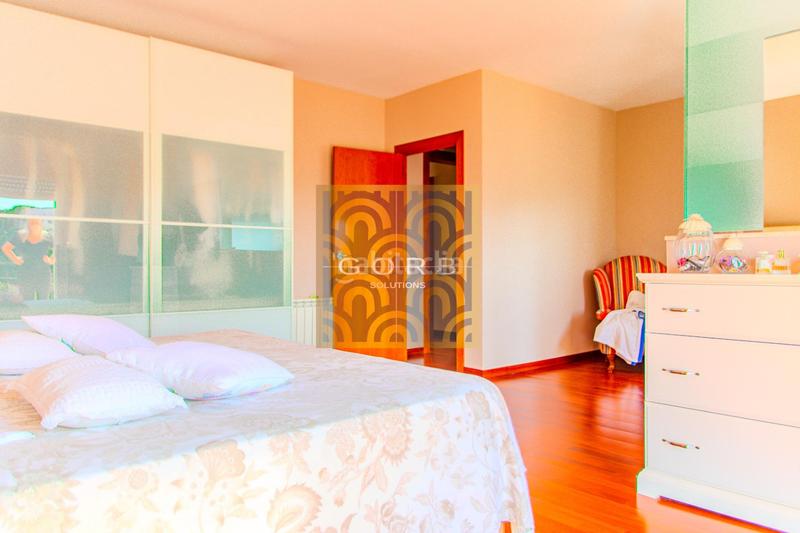 Foto 27b903a4-172a-4709-97de-0b2babde3858. Chalet avec chauffage parking piscine dans Argentona est Argentona