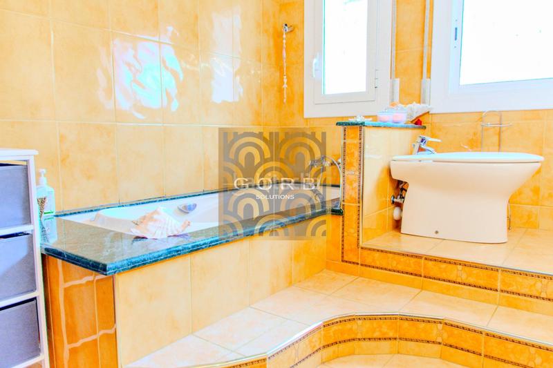 Foto 309c1885-5514-4dc6-97b4-396875a57adc. Chalet avec chauffage parking piscine dans Argentona est Argentona