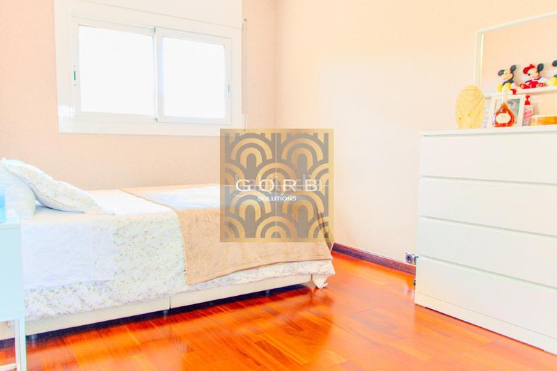 Foto 42696f2d-31fa-411c-a7b7-d14e7a724ea9. Chalet avec chauffage parking piscine dans Argentona est Argentona