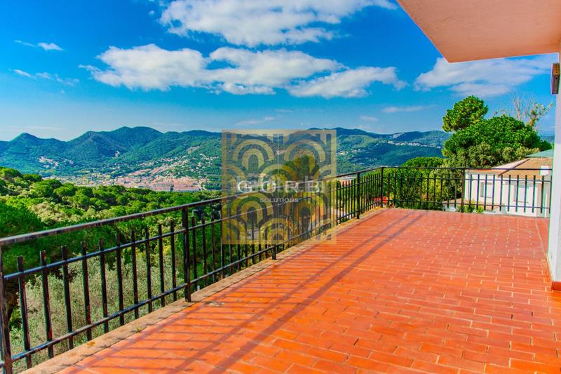 Foto 8dcfda62-5b51-42fe-a6cb-d668f24d6ec8. Chalet avec chauffage parking piscine dans Argentona est Argentona