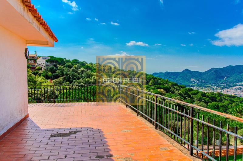 Foto 9a4f376e-405f-4ed0-a017-728e6c20d98c. Chalet avec chauffage parking piscine dans Argentona est Argentona