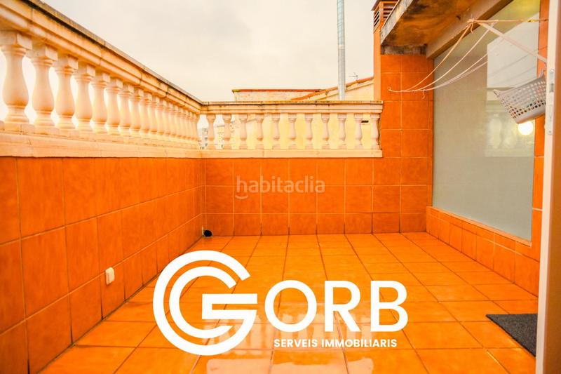 Foto a44cced2-5155-42f9-a41c-6db8c3220a3b. Casa adosada  a tres vientos con tres terrazas! en Mataró