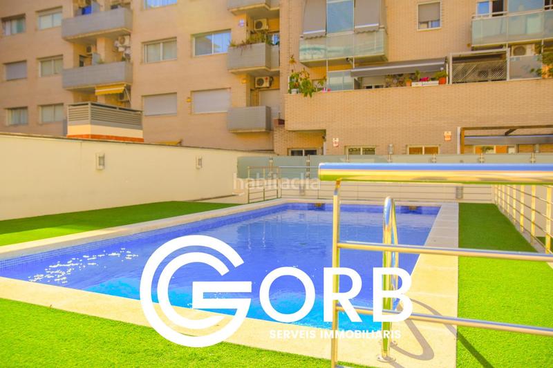 Foto ea027f54-8ae1-490c-abcc-f36f3416701e. Attico con riscaldamento parcheggio piscina in Via Europa - Parc Central Mataró