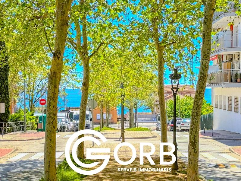 Foto 534550b3-5680-4b80-885b-8290da6ebcb6. Piso a 1 minuto de la playa y con una terraza de 60m! espacio, luz y ubicación ! en Canet de Mar