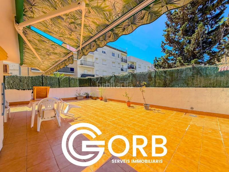 Foto 6b41dbe0-b41e-489d-a80c-44c741ba8434. Piso a 1 minuto de la playa y con una terraza de 60m! espacio, luz y ubicación ! en Canet de Mar