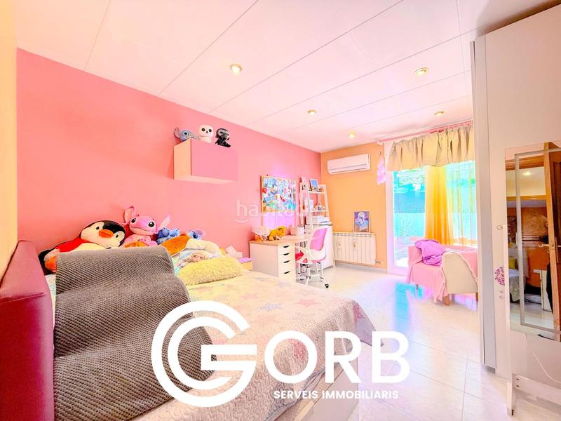Foto 748da890-fe71-42aa-980a-ac3d6ea9457d. Piso a 1 minuto de la playa y con una terraza de 60m! espacio, luz y ubicación ! en Canet de Mar
