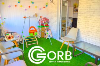 Dachwohnung in Cerdanyola Nord. Ático en venta a pocos metros de rnda. rocablanca  con terraza,