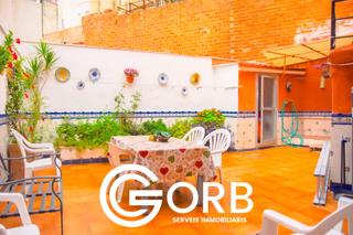 Planta baixa a La Llàntia. Planta baja tipo casita con entrada independiente y terraza a ni