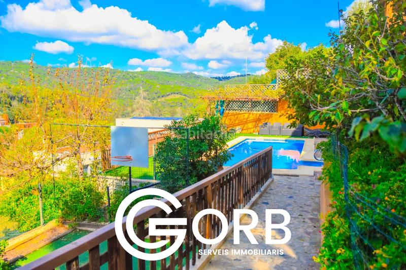 Foto 368e443a-9691-44a0-b1ad-93b578f1db8e. Chalet mit heizung parking pool in Nucli Urbà Argentona