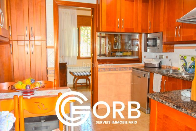 Foto 4c716881-0ee4-4247-bfb1-d698f6d174d7. Chalet mit heizung parking pool in Nucli Urbà Argentona