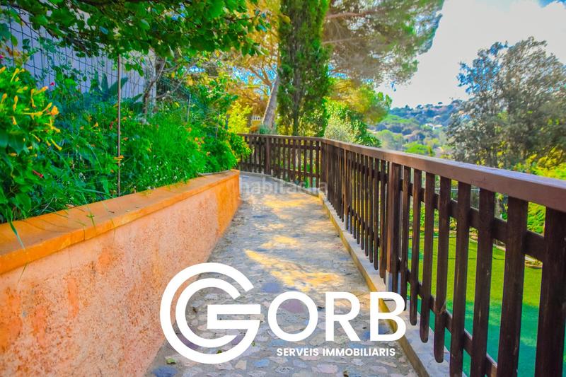 Foto 9a358f88-b1f4-4bd5-b401-f78ccffe8166. Chalet mit heizung parking pool in Nucli Urbà Argentona