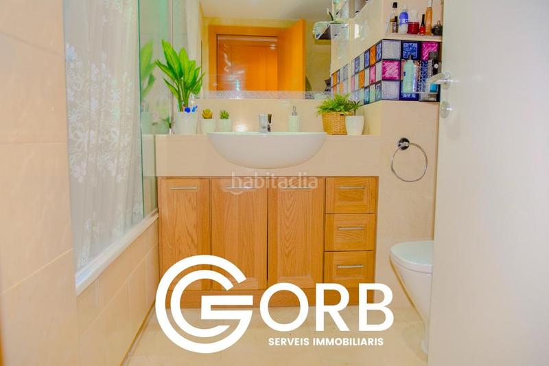 Foto 64ccab8b-b11e-4c5e-8c2e-153de9c86773. Flat with heating parking in Centre Mataró