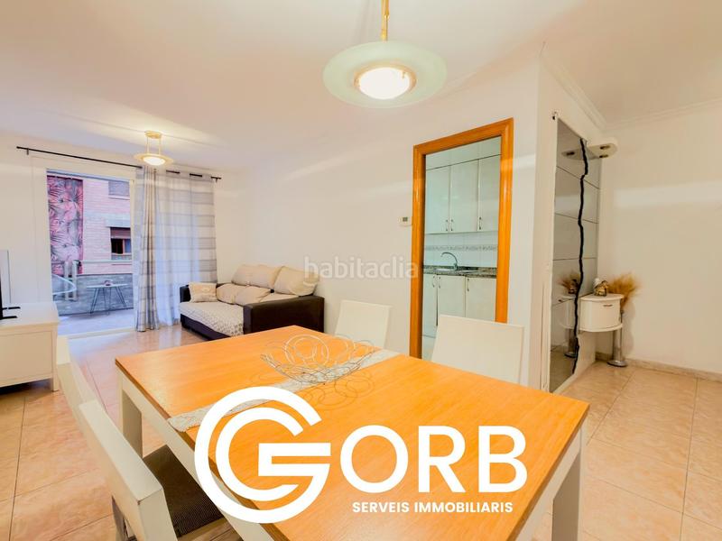 Foto 2cba7f59-b55b-476f-a272-38d33eb6779d. Flat with heating in Rocafonda Mataró