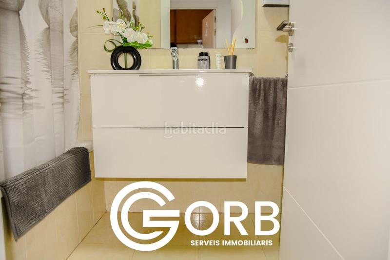 Foto 0f141f48-270e-4836-957d-dfb6562ebd65. Flat with heating parking in Via Europa - Parc Central Mataró