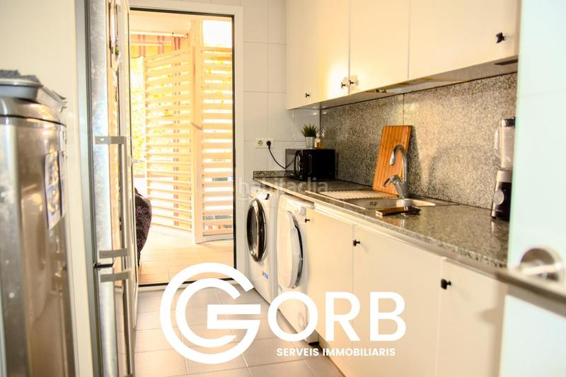 Foto 3f0f7227-78af-432a-96d9-4ce91dd57614. Flat with heating parking in Via Europa - Parc Central Mataró