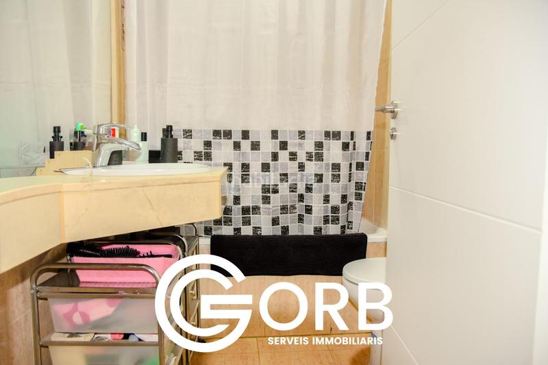 Foto bcc1d662-8c36-456b-9560-296404dfec2e. Flat with heating parking in Via Europa - Parc Central Mataró