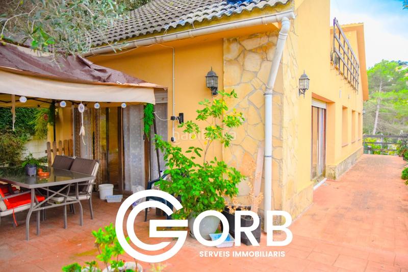 Foto 8bc1de94-04b5-4c35-8a42-973c6e1ddbb6. Chalet con riscaldamento parcheggio in Urbanitzacions Argentona