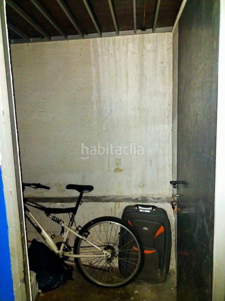 Foto bf367bf9-2804-47af-a186-efa926148e4a. Parking coche plaza de parking amplia con trastero en Rocafonda en Mataró