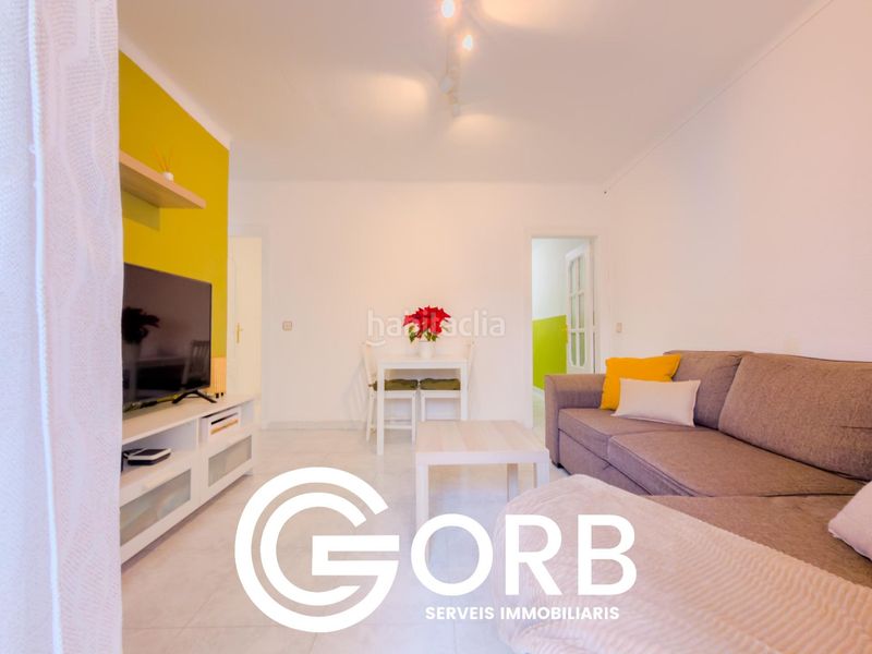 Foto 15e9771e-d804-4fbb-83c3-74473cc1c17e. Piso zona alta de Rocafonda a pocos metres de ronda sant oleguer listo para entrar a vivir! en Mataró