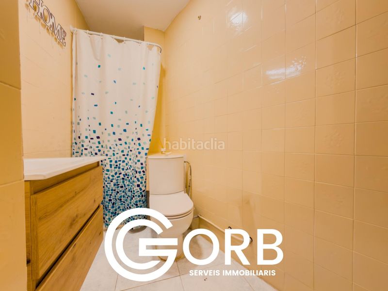 Foto eef797d1-1c05-4840-9a37-a366b8699343. Piso zona alta de Rocafonda a pocos metres de ronda sant oleguer listo para entrar a vivir! en Mataró