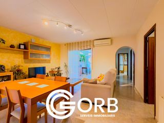 Appartement à La Llàntia. 4 habitaciones y terraza a nivel de comedor en la llantia!