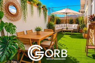 Pis a La Ll�ntia. 4 habitaciones y terraza a nivel de comedor en la llantia!