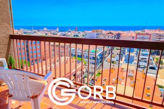Pis a Centre. 4 habitaciones y unas incre�bles vistas al mar!
