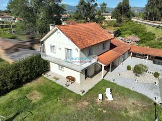 Casa a Caserio a regueira 13