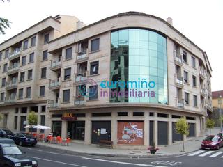 Location Local commercial à Rúa do miño 10