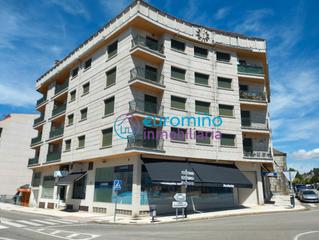 Location Local commercial à Rúa rosalía de castro 82