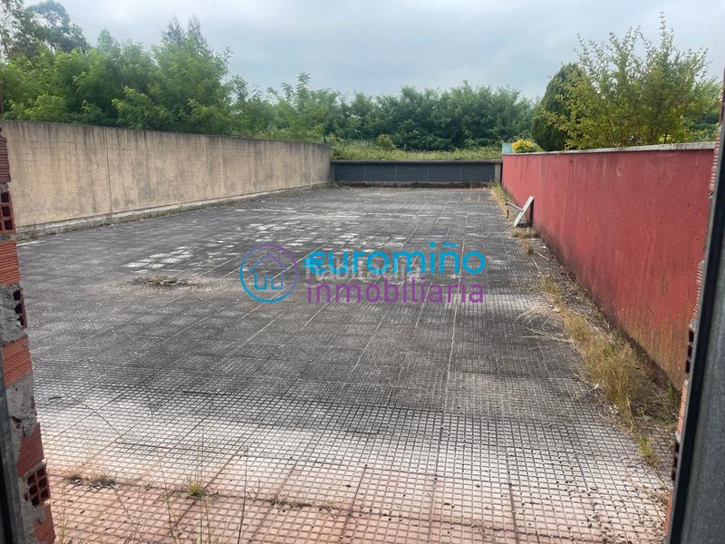 Foto 93dea9d8-6776-42e1-9107-2c1775aaa6a8. Locale commerciale in rúa de galicia 29 in Salvaterra de Miño