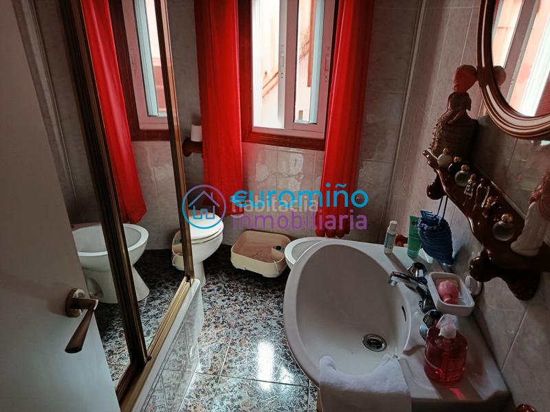 Foto d6a0d08d-3713-404f-ad69-565427a1a59d. Casa adossada amb calefacció a A Salgueira - O Castaño Vigo