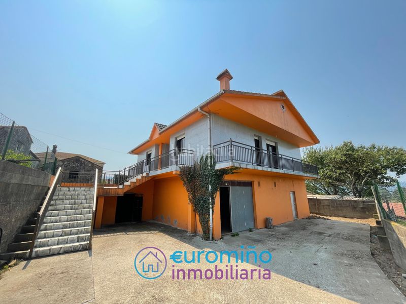 Foto a9cb8e82-9de9-4cf4-8326-d66fc4e7214d. Casa amb aparcament a Neves (As)