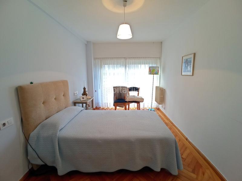 Foto 8c3fb28f-c543-40b5-80ae-9fb009ee4e4c. Appartement avec chauffage parking dans Zona Fernández Labreda Pontevedra