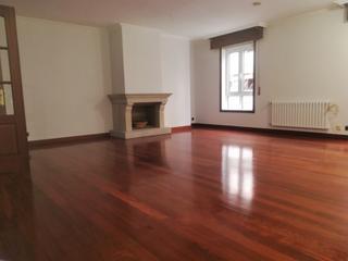 Location Appartement  N/a. Piso en alquiler rosalia de castro