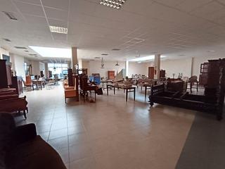 Location Local commercial  Rúa faustino santalices. Bajo alquiler