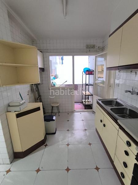 Foto 4bc8ebe3-23b5-4348-8fca-210dadb9cca2. Piso  venta calle echegaray en Centro - Echegaray Pontevedra