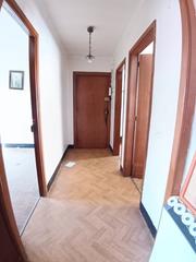 Appartement  Colonia salgueiriños. Piso venta para reformar zona colegio sagrado corazón
