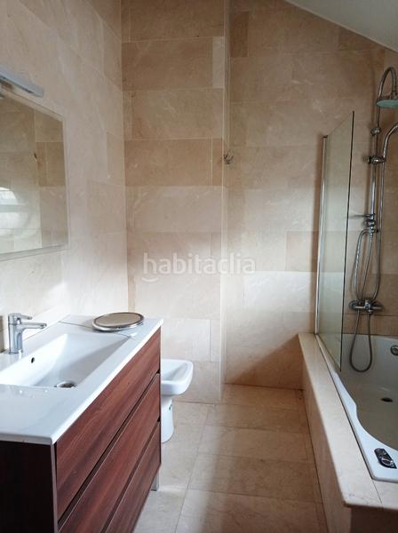 Foto 56a4ff78-6f01-43bb-b530-6c9429f99e34. Dúplex duplex en zona monumental con plaza de garaje en Pontevedra