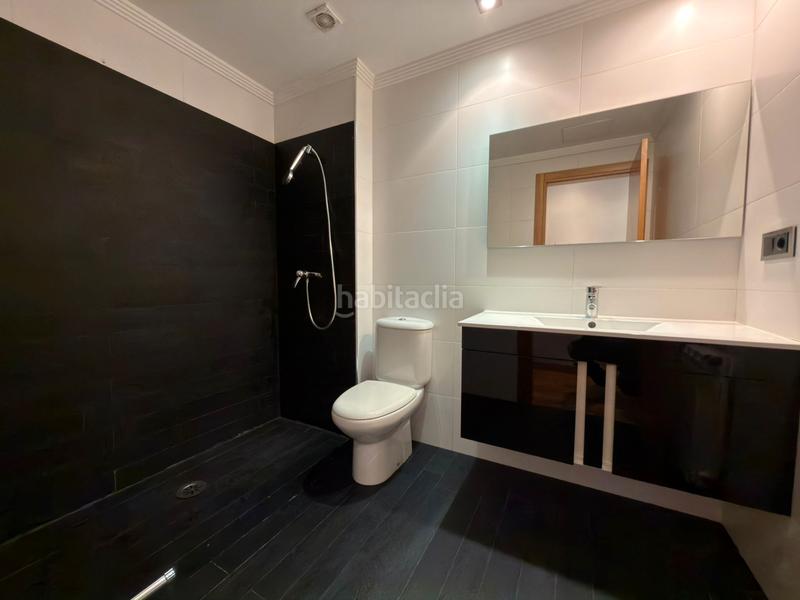 Foto f8de6787-bad4-4b26-98f5-f3c95f7ca5ef. Miete etagenwohnung mit heizung in Zona de Plaza de Barcelos Pontevedra