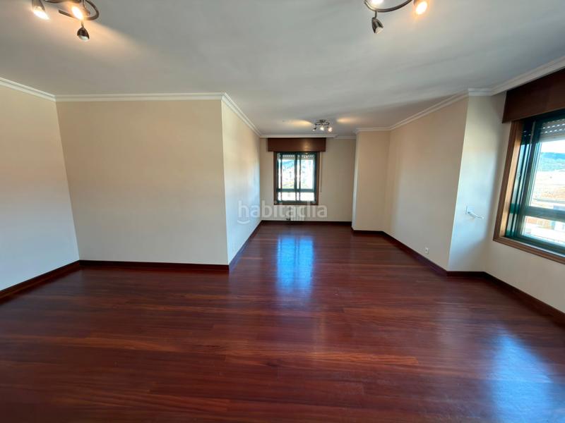 Foto 47fa7bc4-eac0-4476-8da3-bc6972fe4054. Location appartement avec chauffage parking dans Zona de Plaza de Barcelos Pontevedra