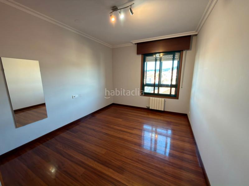 Foto b4bcd1d1-3e45-466f-86c4-9b7b32c6f5ad. Location appartement avec chauffage parking dans Zona de Plaza de Barcelos Pontevedra