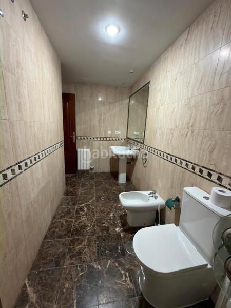 Foto ccbc8883-60b6-43f6-8fd8-cc8f15f495e3. Location appartement avec chauffage parking dans Zona de Plaza de Barcelos Pontevedra