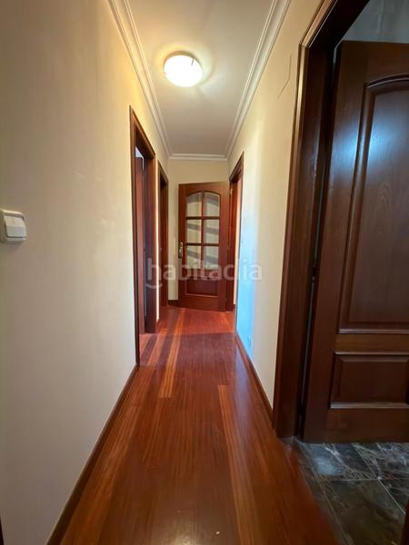 Foto f7f68d9e-276d-45d2-8b75-85daad9df81b. Location appartement avec chauffage parking dans Zona de Plaza de Barcelos Pontevedra