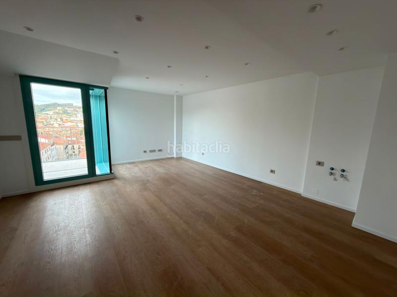 Foto 0094f872-839e-45b1-bcce-9bb104877ce5. Attique avec chauffage dans Zona de Plaza de Barcelos Pontevedra