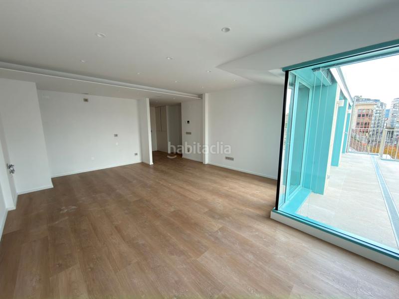 Foto 2aa3fd45-2491-421d-9ac7-4310b5704142. Attique avec chauffage dans Zona de Plaza de Barcelos Pontevedra