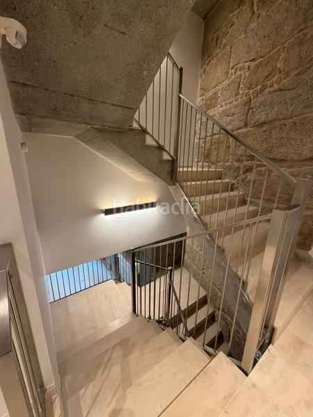 Foto bf2766f6-5b36-4c51-bab7-178df687a37b. Attique avec chauffage dans Zona de Plaza de Barcelos Pontevedra