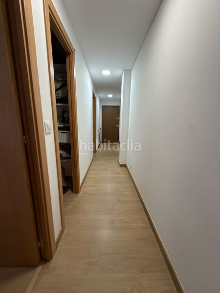 Foto b18a6f17-6877-4e3a-bb29-9933249ab944. Alquiler piso apartamento amueblado en alquiler zona hiper froiz en Pontevedra
